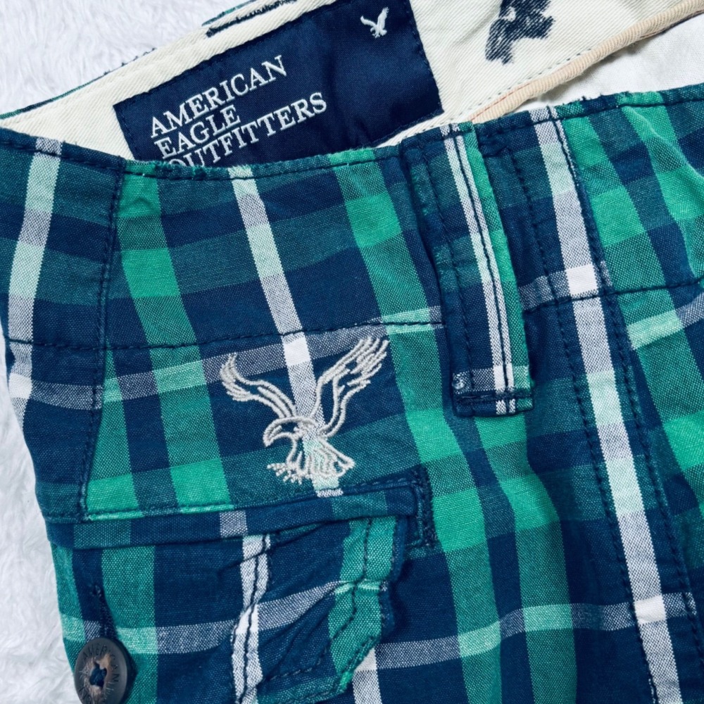 Y2K American Eagle Cargo Shorts Mens 33 Green Navy Blue Plaid Logo Street Skate